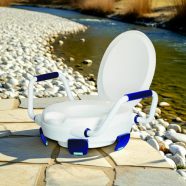 Clipper V Wc magasító karfával, fedéllel