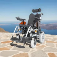 TITAN összecsukható elektromos kerekesszék 811317