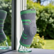   Genumax rugalmas térdrögzítő szilikon patella gyűrűvel és merevítő betétekkel