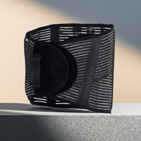 Lumbomax deréktámasztó öv Fekete